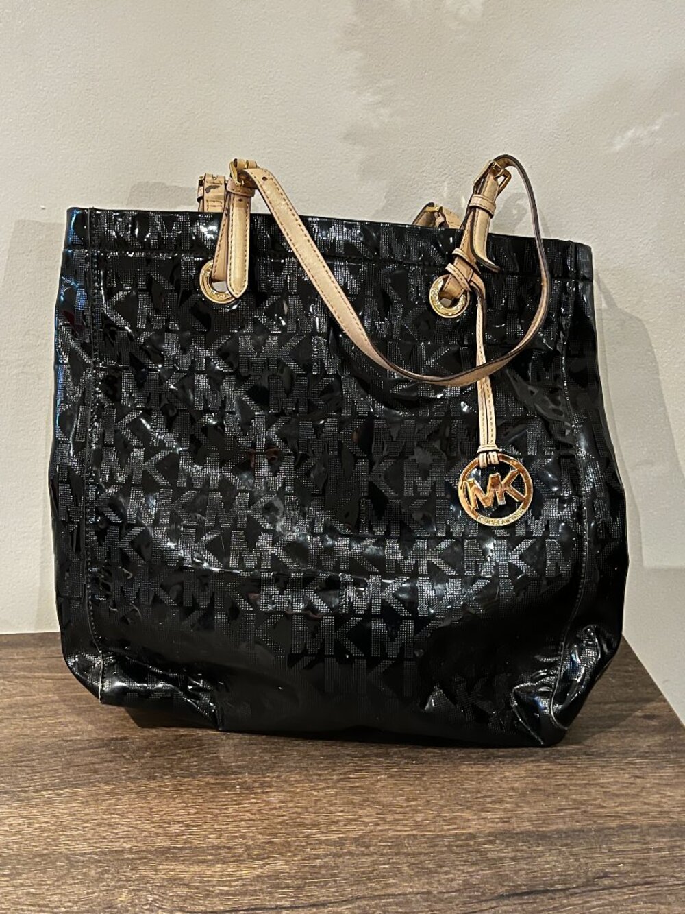 Michael Kors Jet Set tote